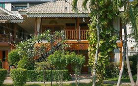 Buri Gallery House